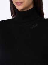 Maglione da donna Moody nero a costine sottili