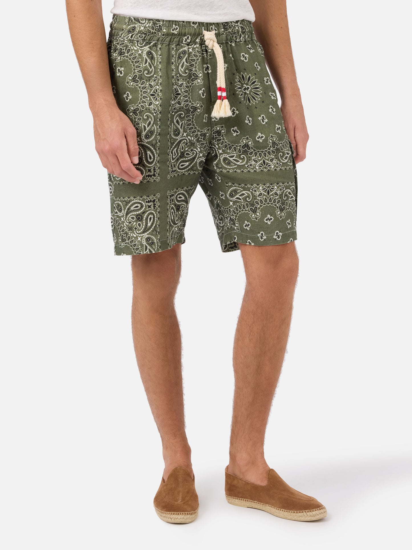 Marseille Bermudashorts aus Leinen mit Bandana-Print in Military Green 