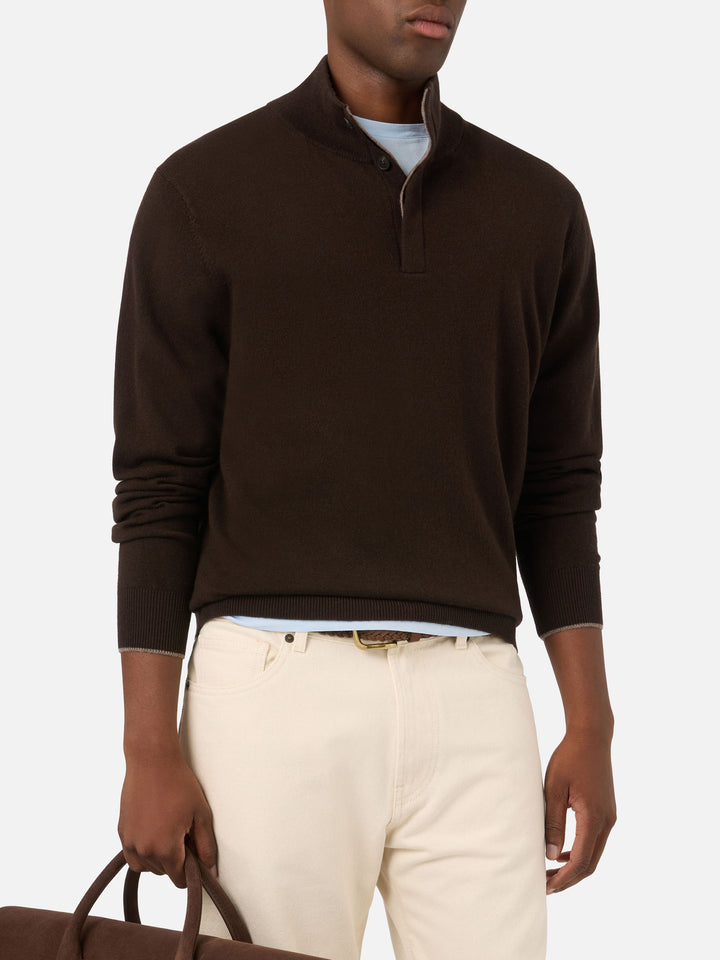 Cuello chimenea Marlow en Merino y cachemira marrón 