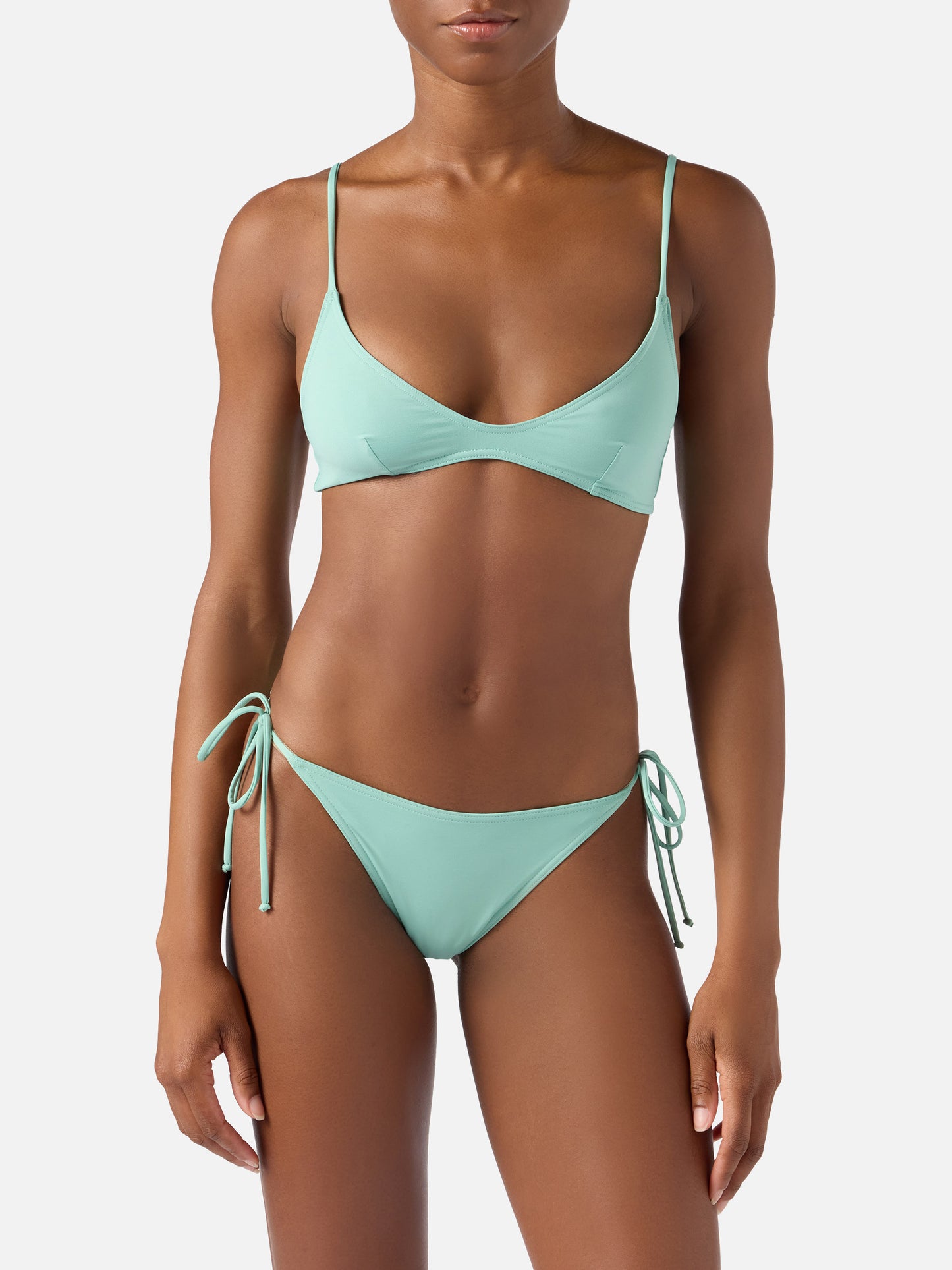 Bikini bralette Paloma Marielle verde salvia con lazos 