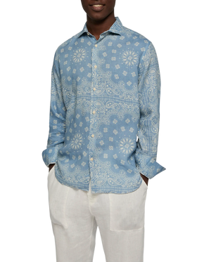 Linen shirt Pamplona with bandanna print