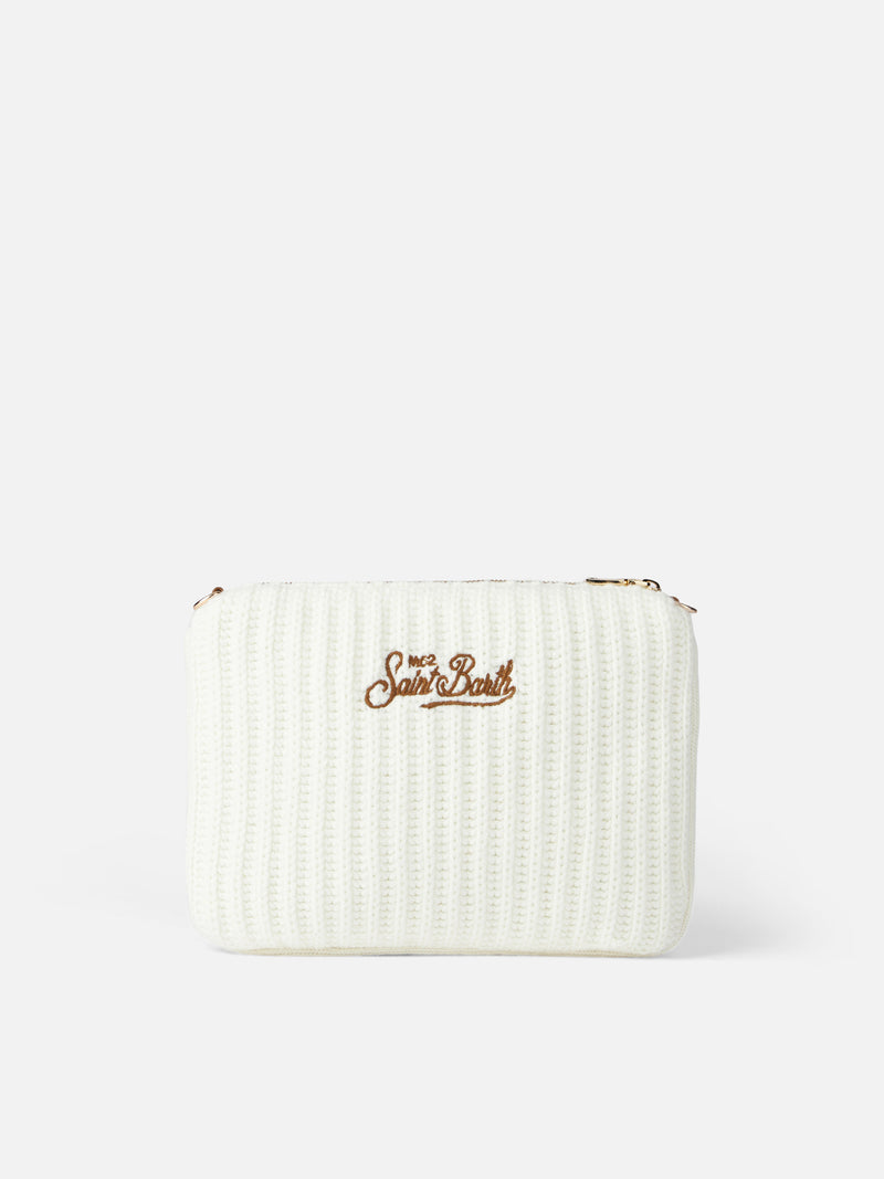 Pouch Parisienne in tricot a coste bianche con catena