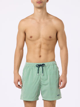 Grün gestreifte Seersucker-Badeshorts Patmos