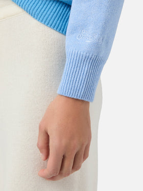 Maglione New Queen in misto cashmere azzurro con jacquard cartolina Campiglio