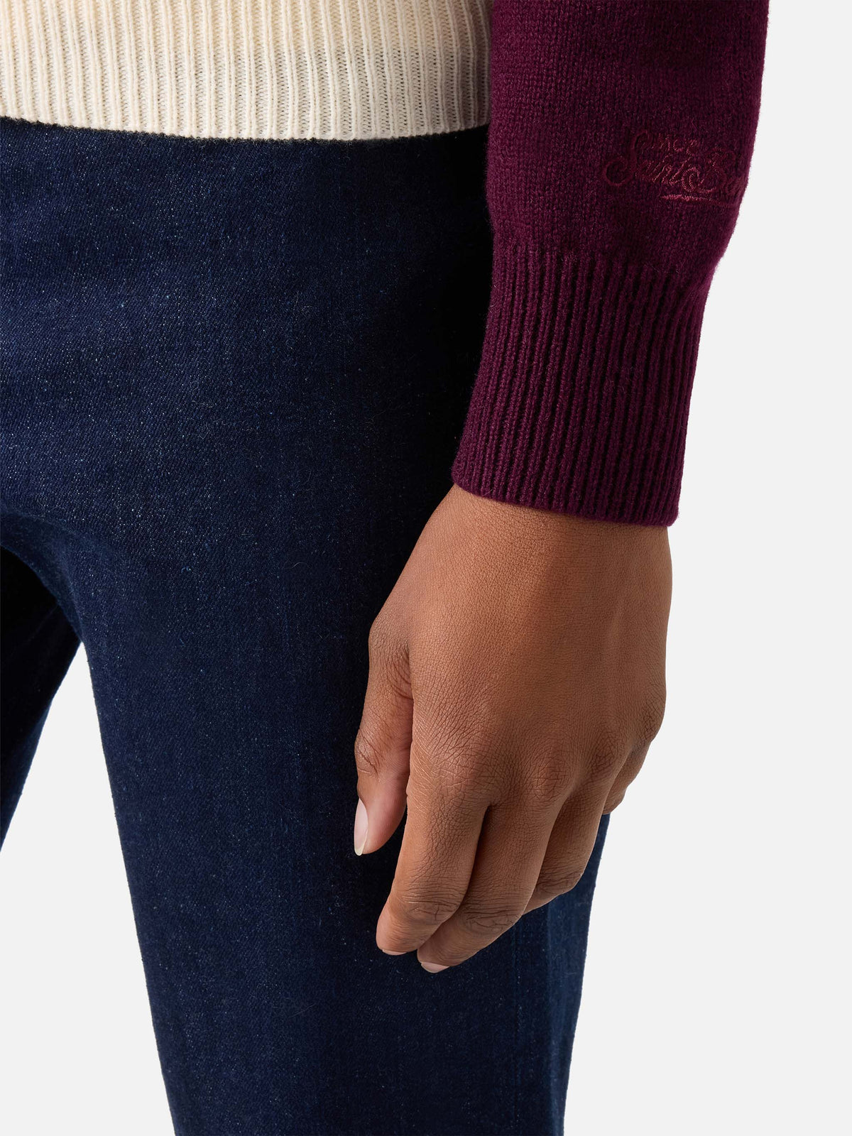 Bordeaux New Queen crewneck knit with The End intarsia