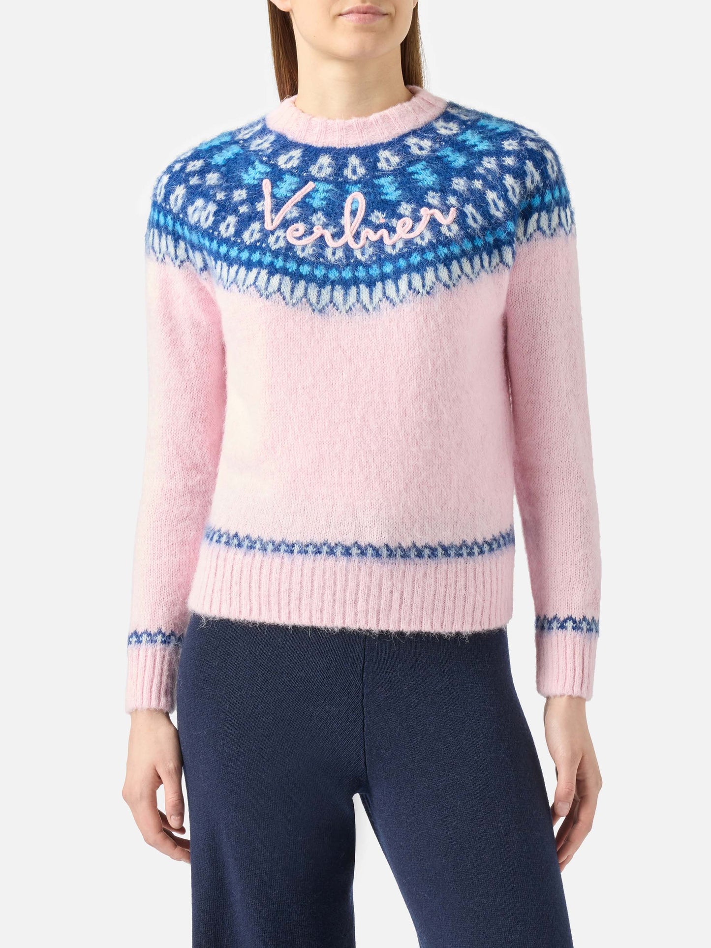 Woman pink crewneck nordic jacquard sweater