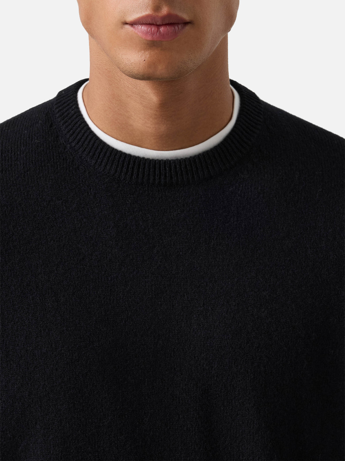 Black Regent lambswool crewneck