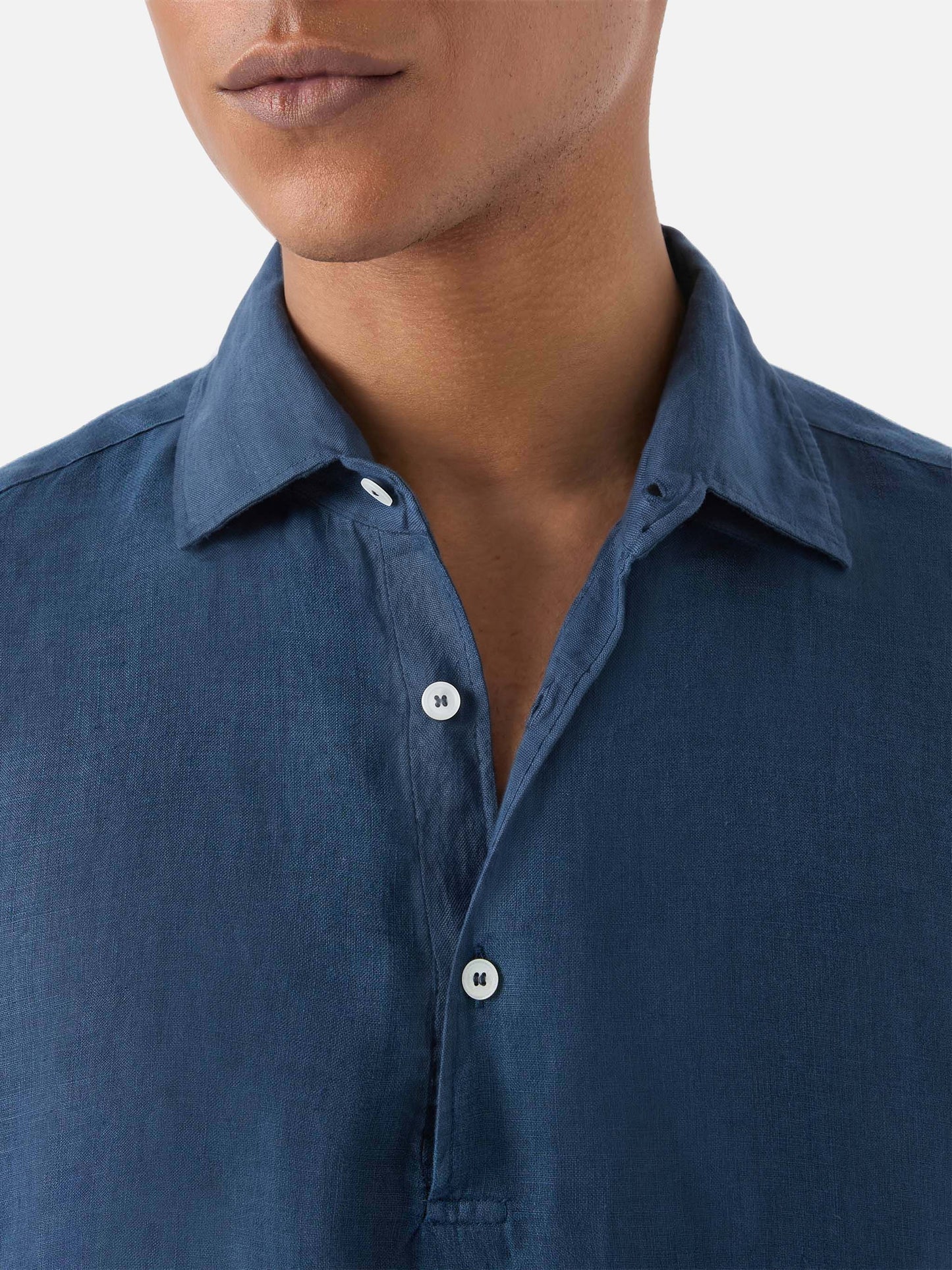 Raphael linen polo in navy blue