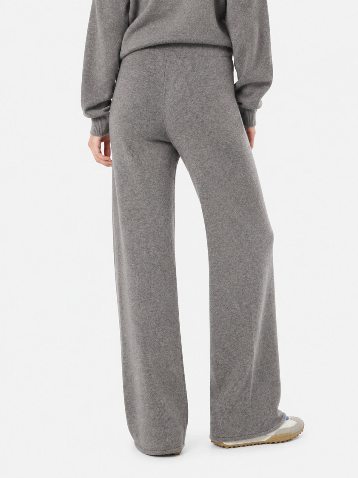 Pantalones palazzo de punto grises 