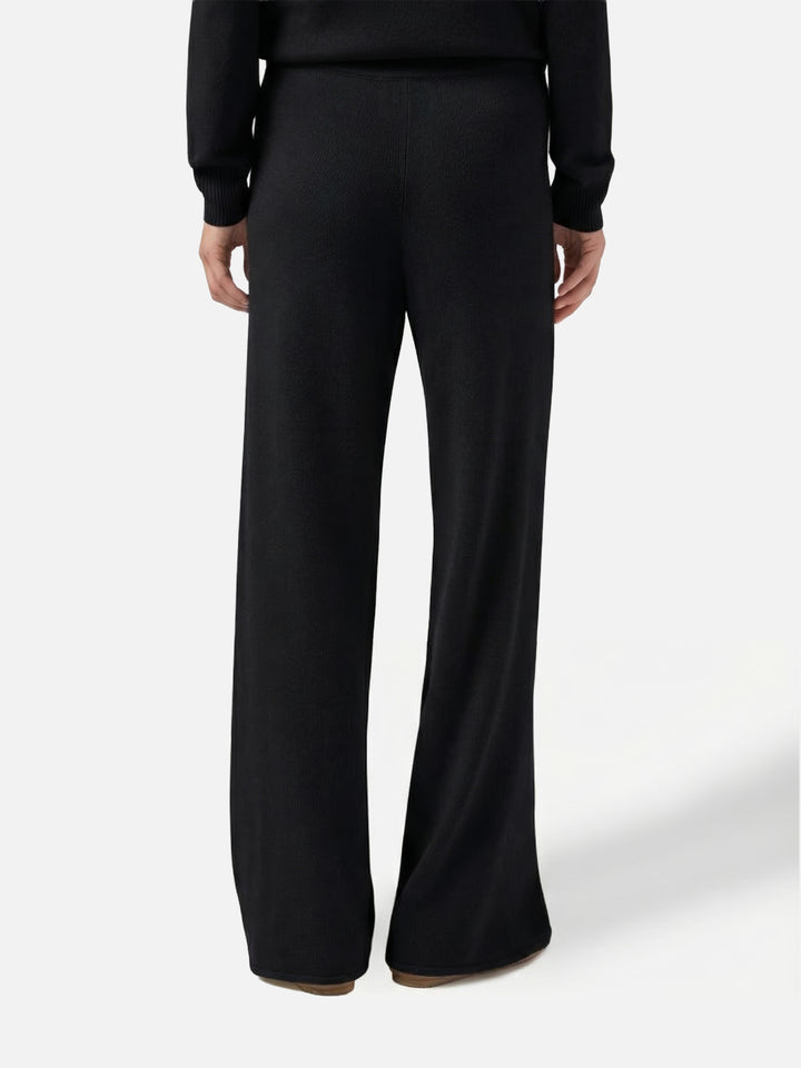 Savine black knitted pants in cashmere blend