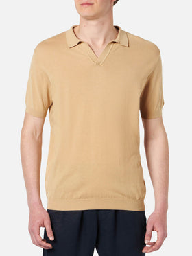 Polo Sloan in maglia beige senza bottoni