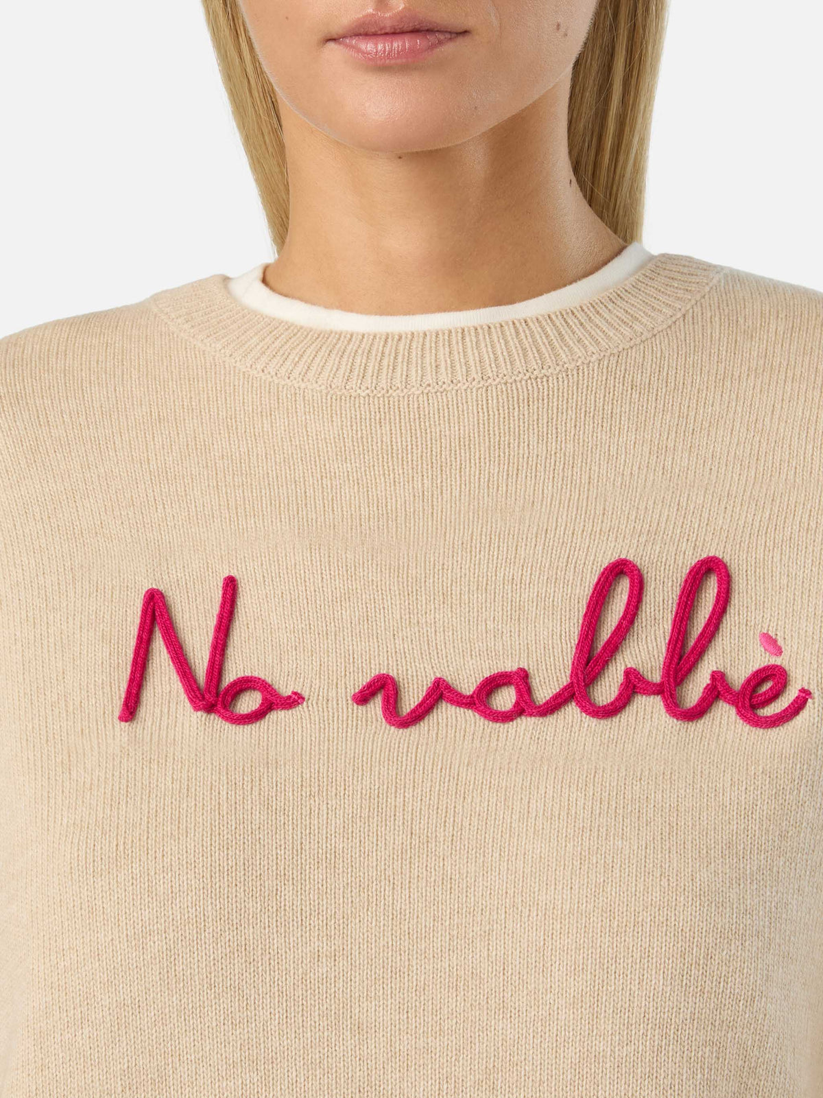 Jersey de cuello redondo Tessa beige en mezcla de lana y cachemira con bordado No Vabbè 