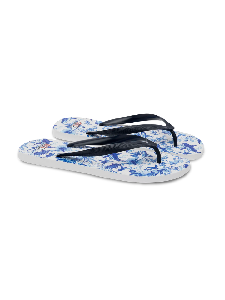 Flip flops Tommy with sharks print | AI CO-CREATED DESIGN BY RICKDICK - POWERED BY RED-EYE