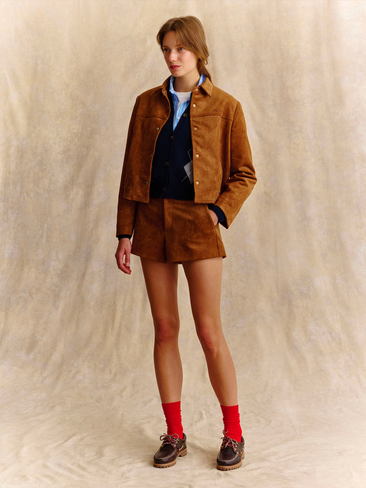 Jacke aus Veyra-Wildleder in Camel mit Logostickerei 
