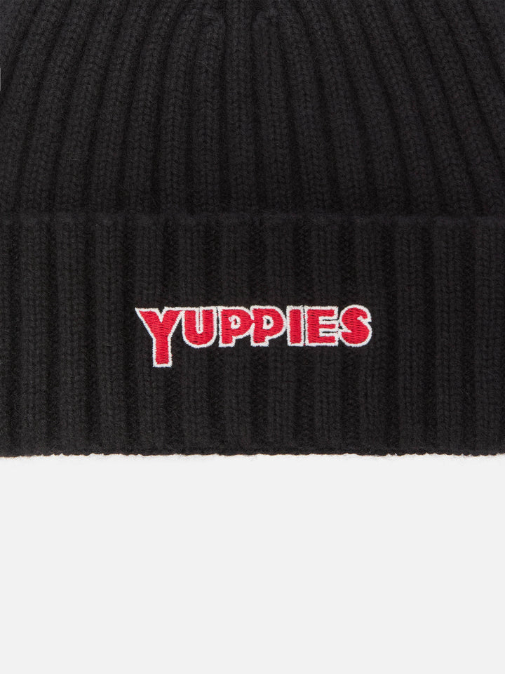 Wengen beanie in cashmere blend in black with Yuppies embroidery
