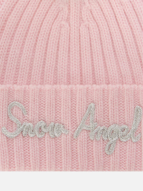 Rosafarbene Wengen-Mütze mit Pompon und Snow Angel-Stickerei 