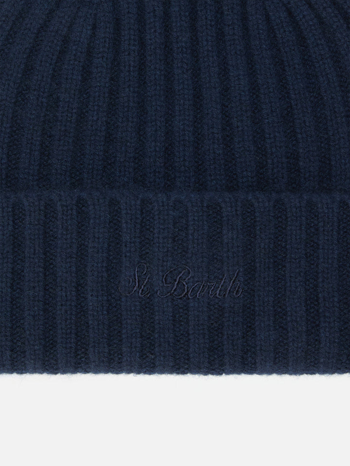 Wengen beanie in cashmere in navy blue with St. Barth embroidery on the turn-up