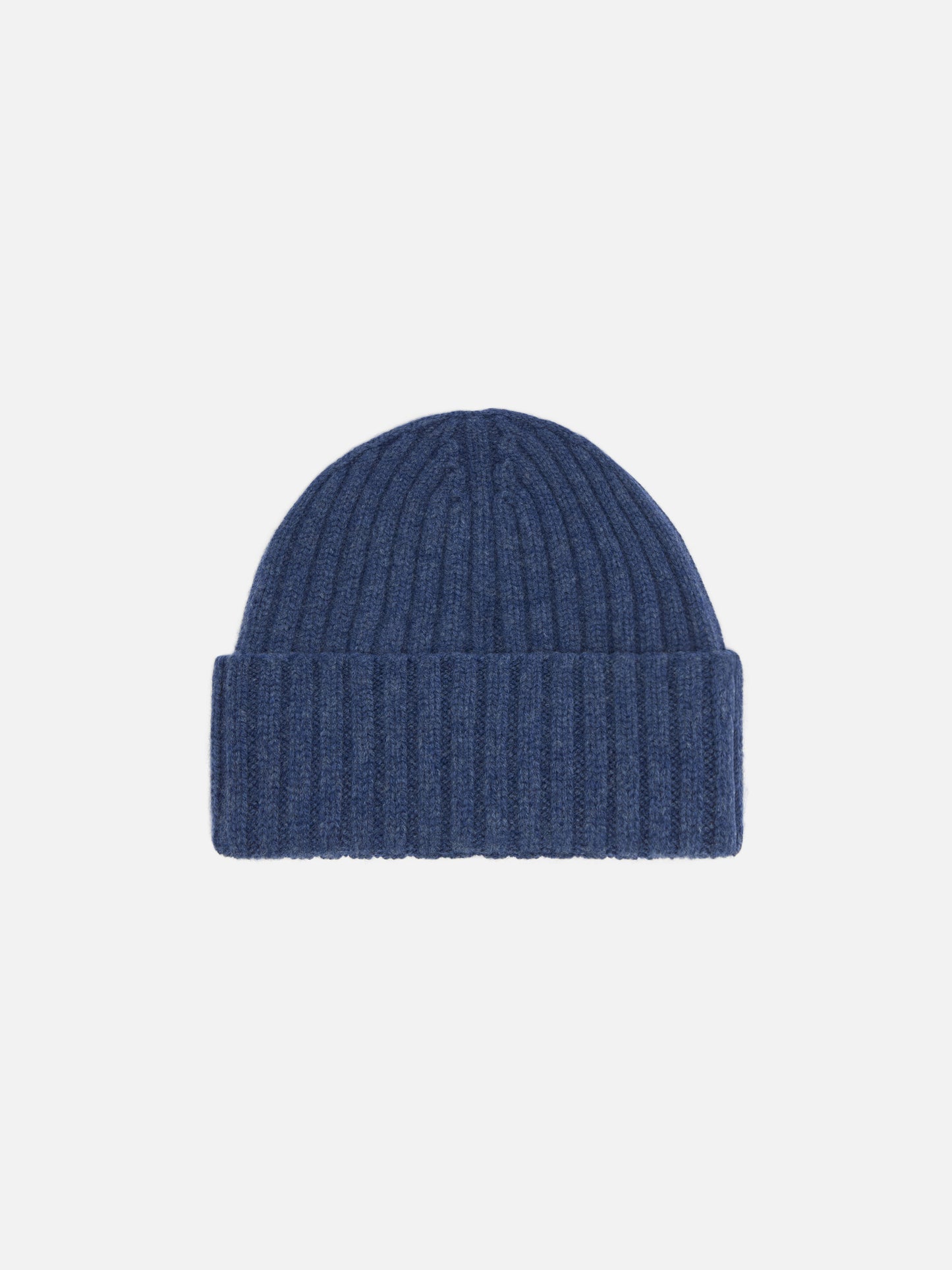 Berretto Wengen in blu denim con ricamo St. Barth sul risvolto