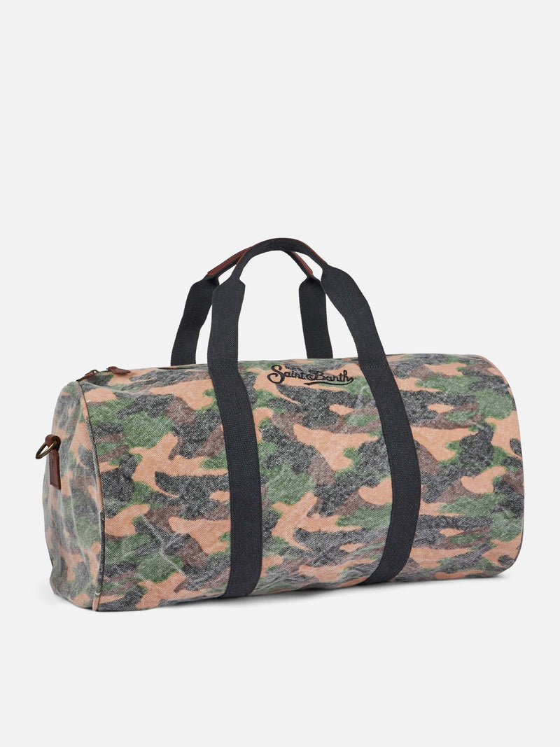 Travel duffel bag with camouflage print