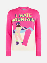 Woman crewneck fluo pink sweater with I hate mountains postcard print