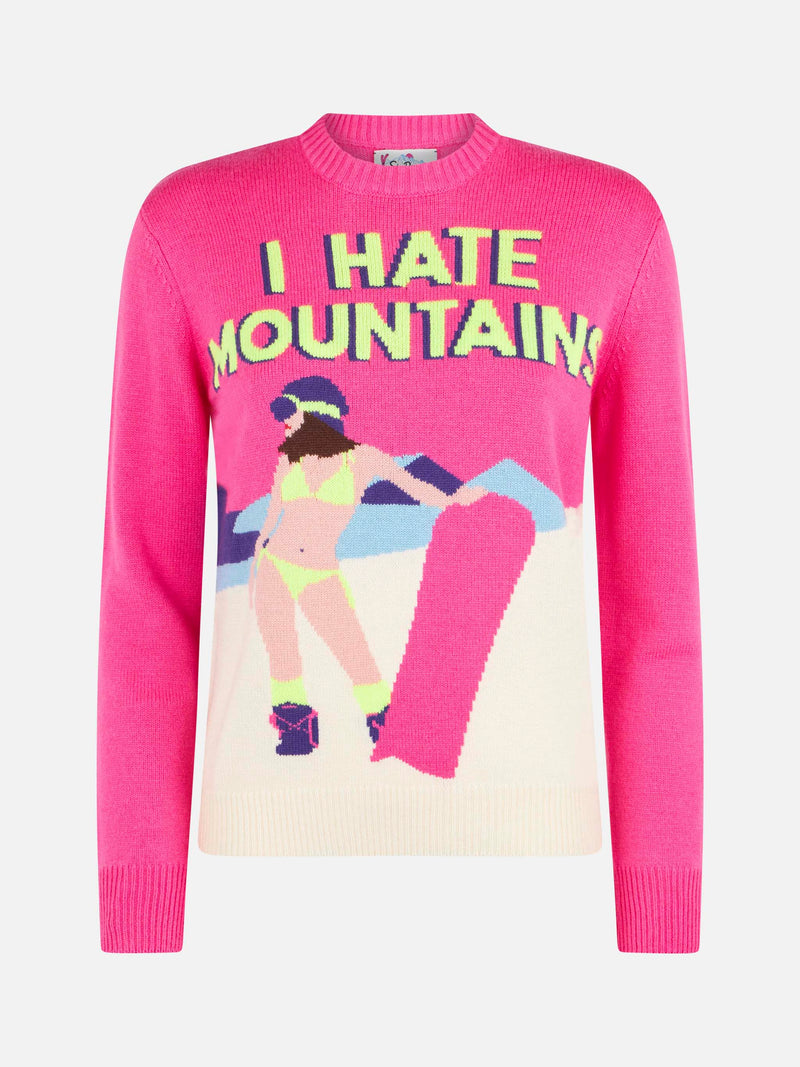 Woman crewneck fluo pink sweater with I hate mountains postcard print