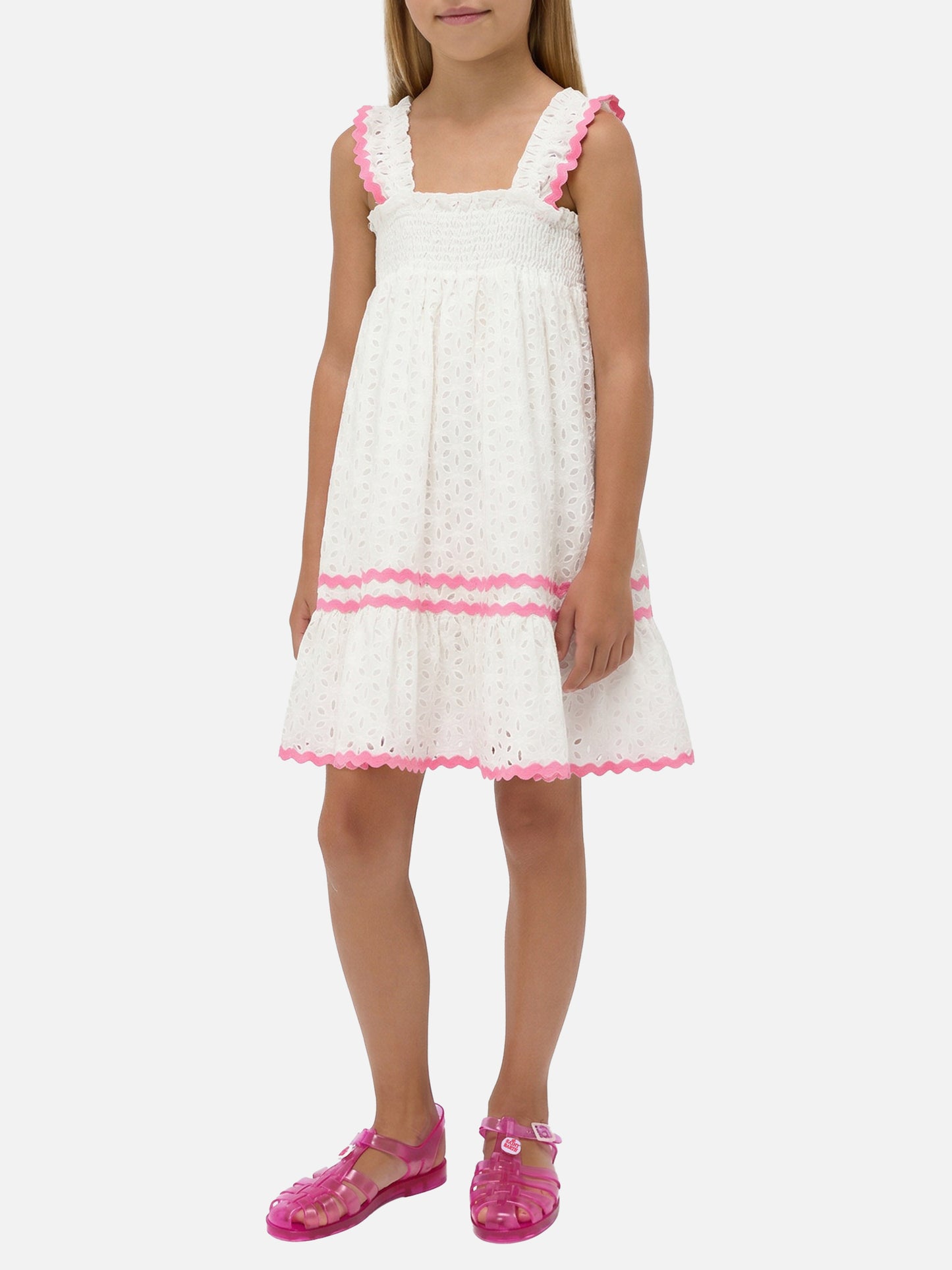 Robe blanche en sangallo pour fille 