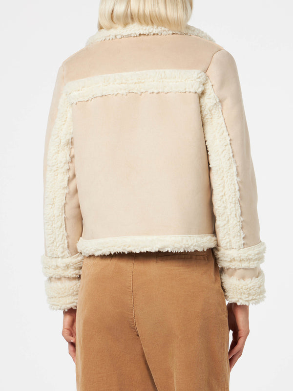 Woman short shearling-like jacket