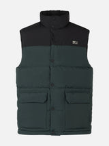 Gilet da uomo imbottito in piuma verde con tasche