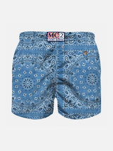 Denim-Badeshorts für Jungen mit Bandana-Print