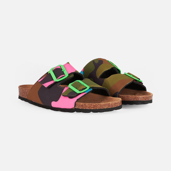 Sandalen mit mehrfarbigem Fluo-Camouflage-Print