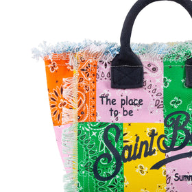 Mehrfarbige Baumwoll-Canvas-Tasche mit Bandana-Print