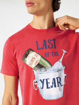 Rotes T-Shirt mit „Last Year“-Print