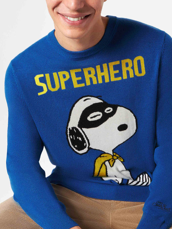 Maglia da uomo blu stampa Snoopy Superhero | SNOOPY - EDIZIONE SPECIALE PEANUTS™