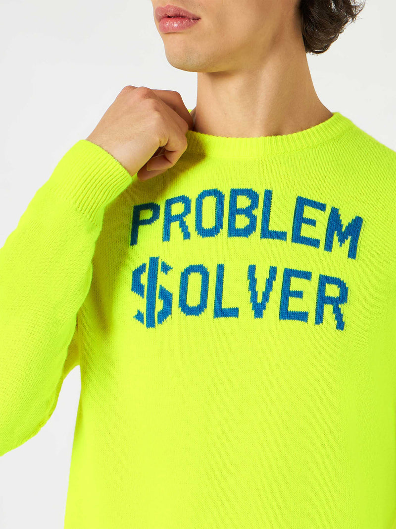 Man fluo yellow sweater with Problem $olver print