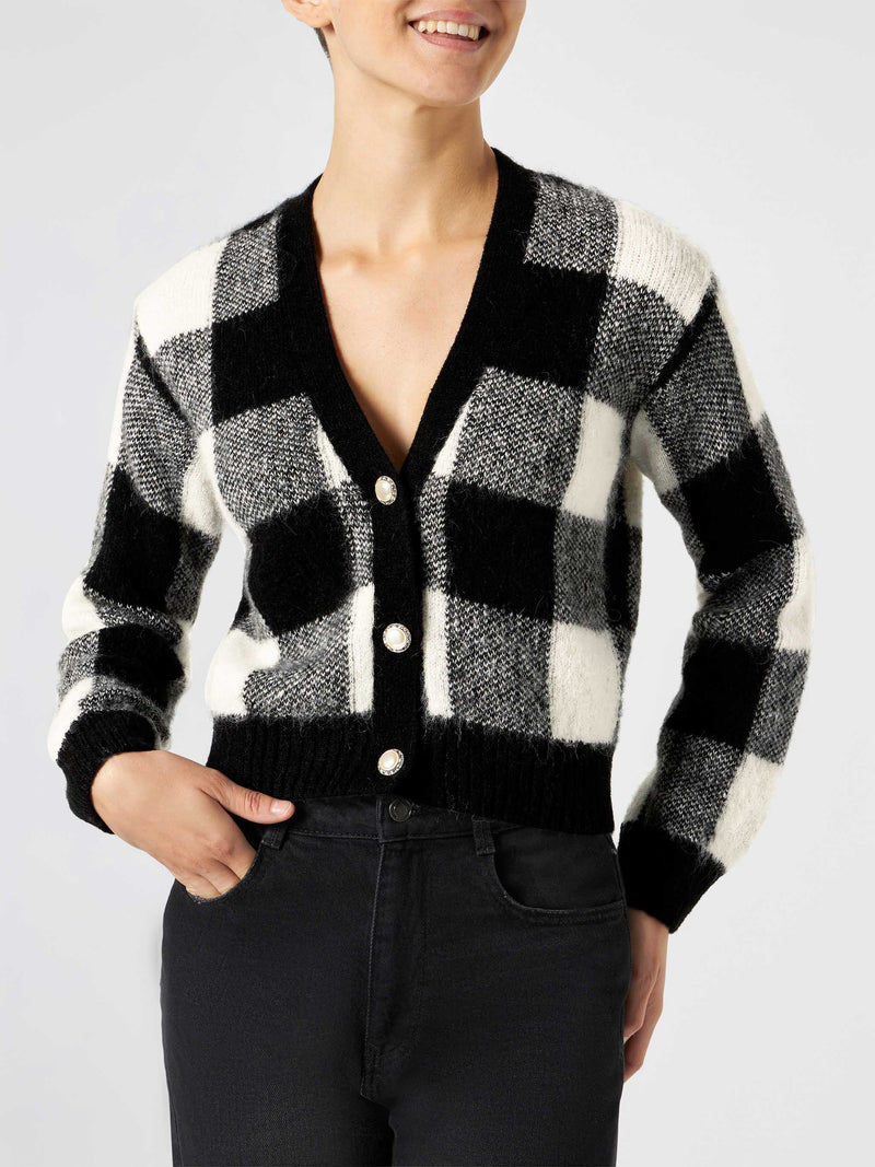 Kurzer Damen-Cardigan mit Schmuckknöpfen und Vichy-Print