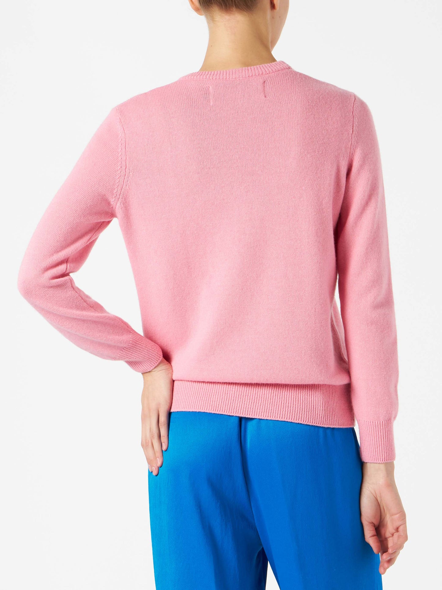 Maglione rosa da donna ricamo All you need is love