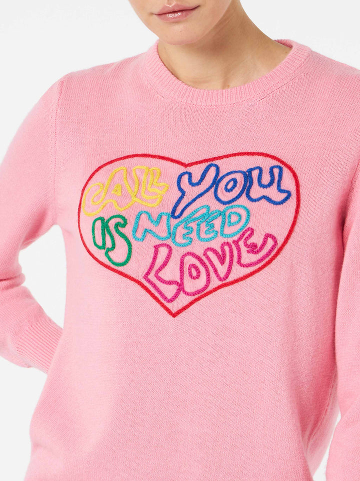 Maglione rosa da donna ricamo All you need is love