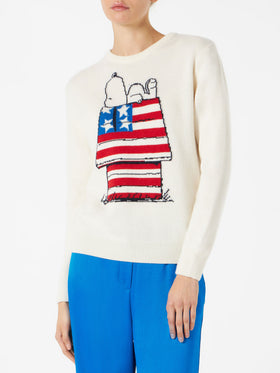 Maglia donna con stampa Snoopy | SNOOPY - EDIZIONE SPECIALE PEANUTS™